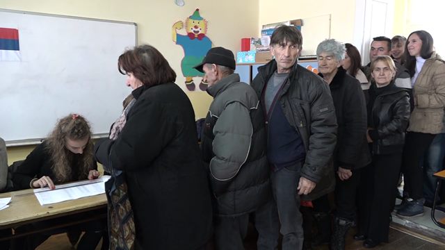CRTA: Izbore u Lučanima obeležile nepravilnosti i pritisci, apsolutnu većinu osvojila lista Aleksandar Vučić (VIDEO)