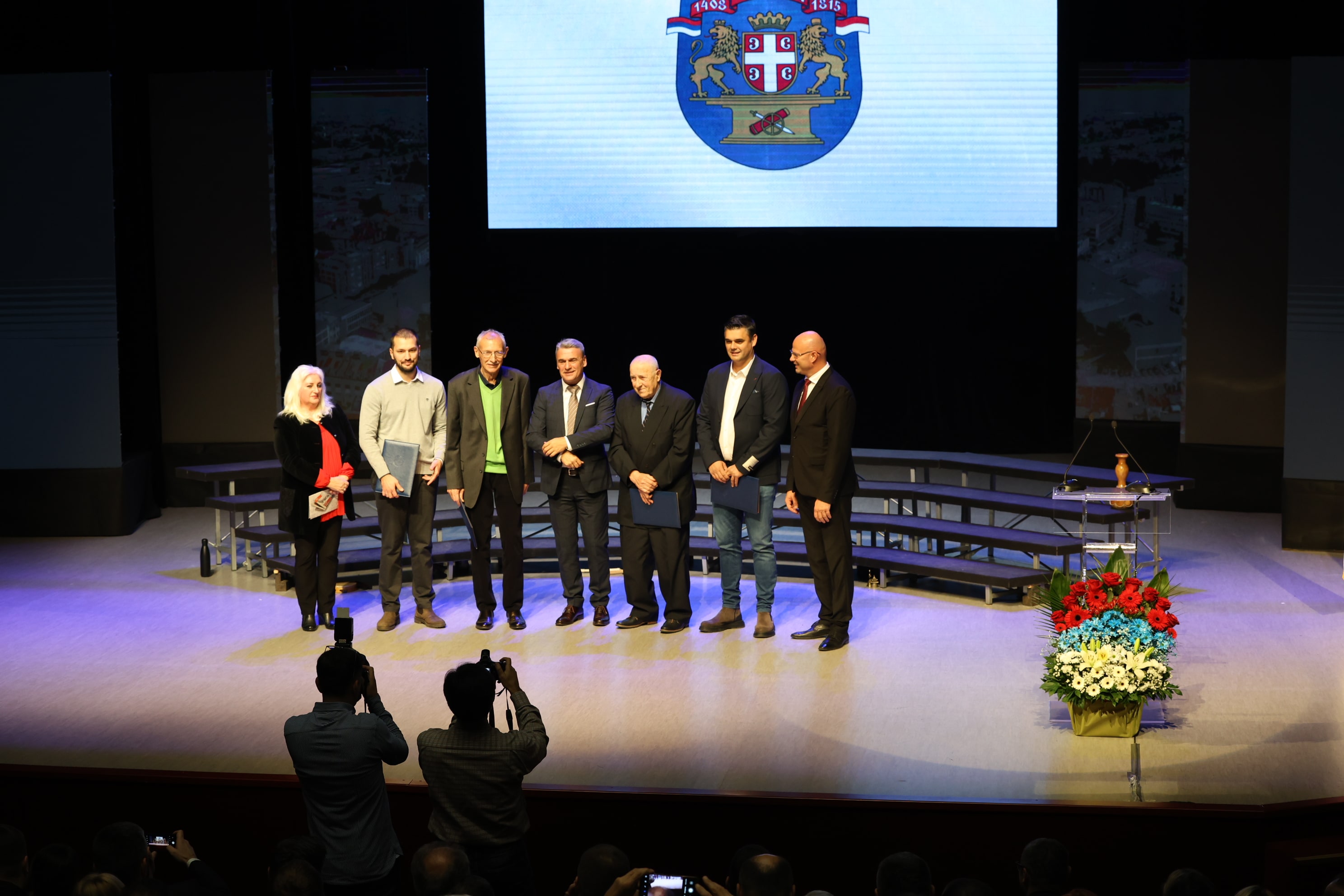 Proslavljen Dan grada Čačka, dodeljene Decembarske nagrade za 2023. (FOTO)