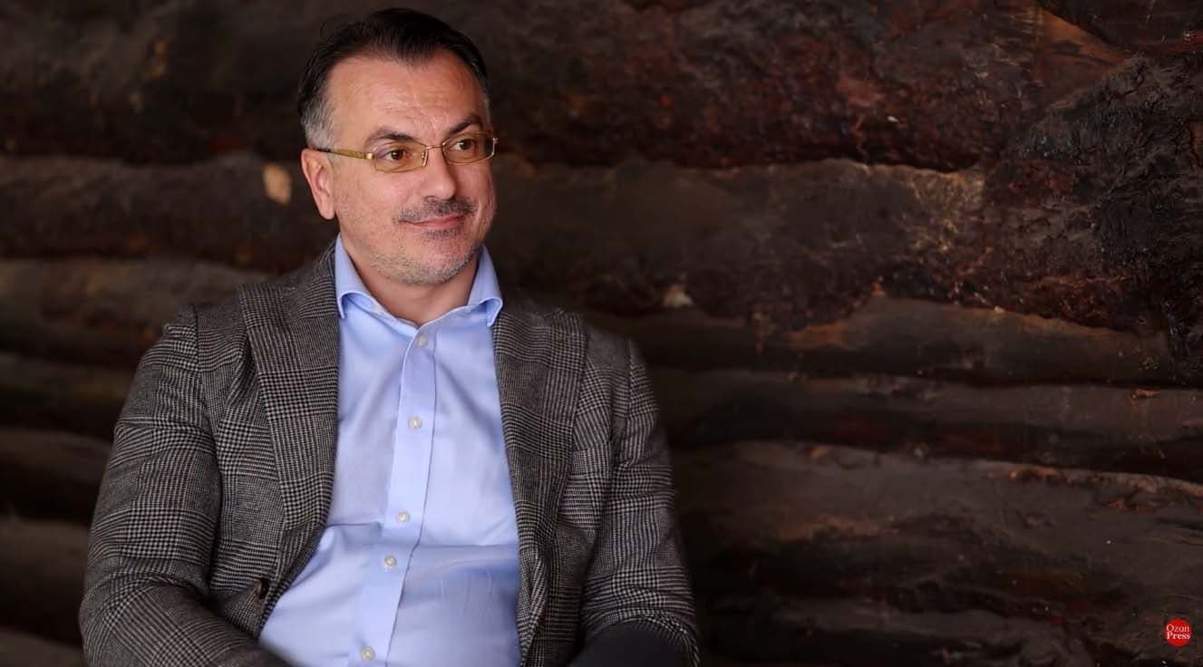 Ivan Ćalović: Molim svoje prijatelje i sve građane da izađu na izbore i glasaju za listu br. 3 (VIDEO)